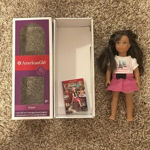 Grace Mini American girl doll
